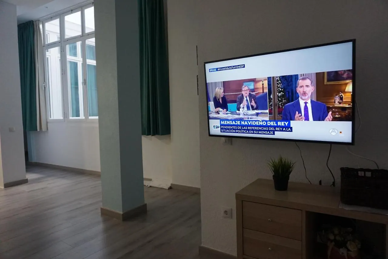 Apartamentos Mediterránea Centro Málaga 0*,  Spagna
